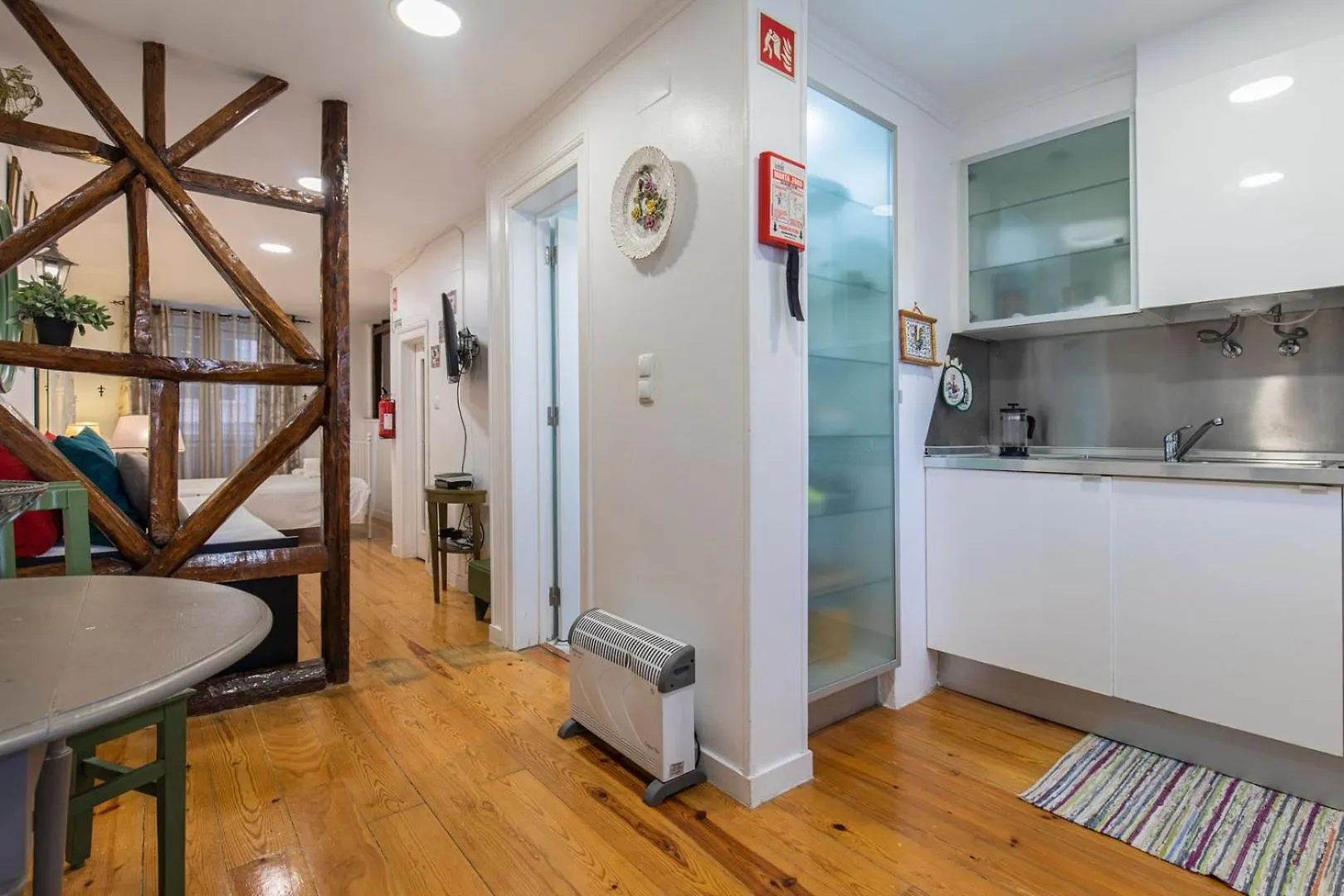 Charming & Cozy Studio - Alfama | By Airnest Lisbon Apartment